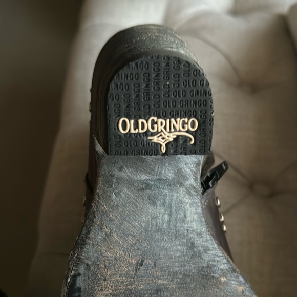 Ankle studded, dark brown leather, cowboy boots by OLD GRINGO. - Picture 12 of 16